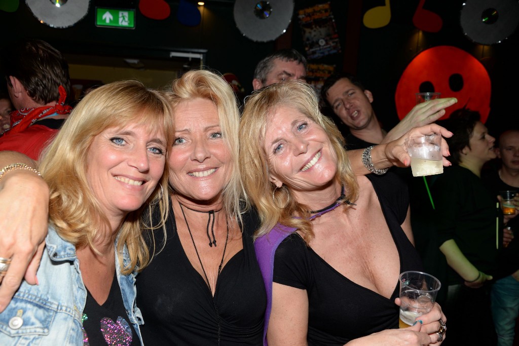 ../Images/Het feest van toen 'De Reunie' 200.jpg